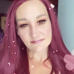 Meet your Posher, Jade